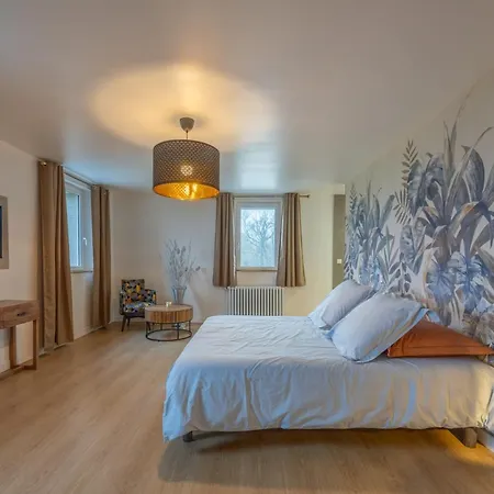 Дом отдыха De Luxe Avec Piscine Privee 14 Pers