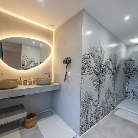 De Luxe Avec Piscine Privee 14 Pers