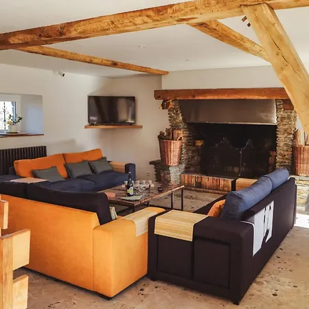 De Luxe Avec Piscine Privee 14 Pers Clecy
