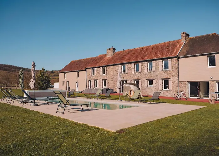 De Luxe Avec Piscine Privee 14 Pers Clécy